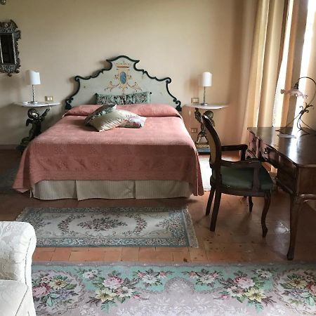 Genius Loci Country Inn Bevagna Bagian luar foto