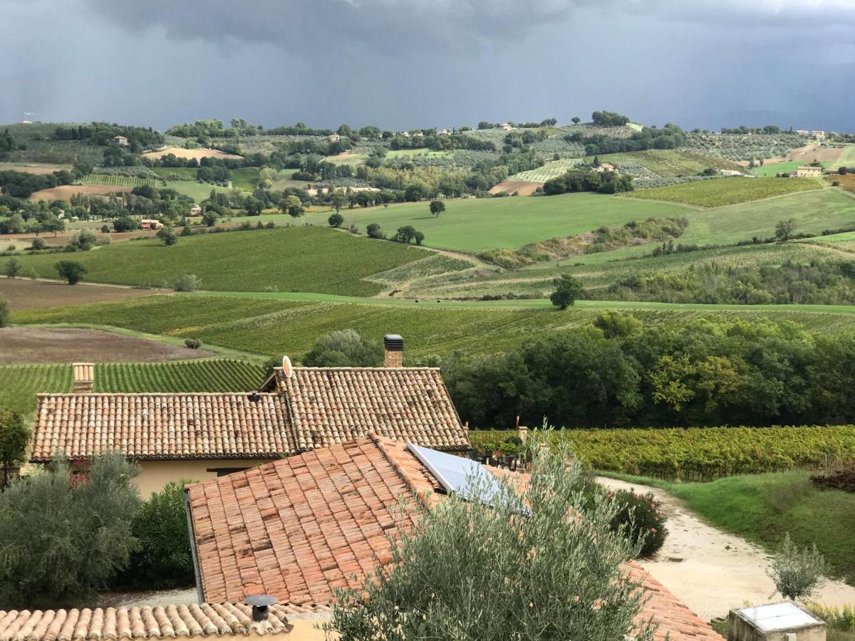 Genius Loci Country Inn Bevagna Bagian luar foto