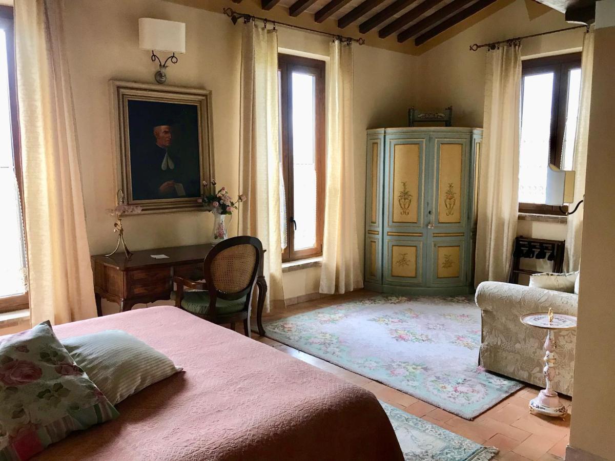 Genius Loci Country Inn Bevagna Bagian luar foto