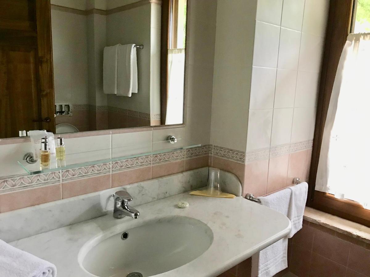 Genius Loci Country Inn Bevagna Bagian luar foto
