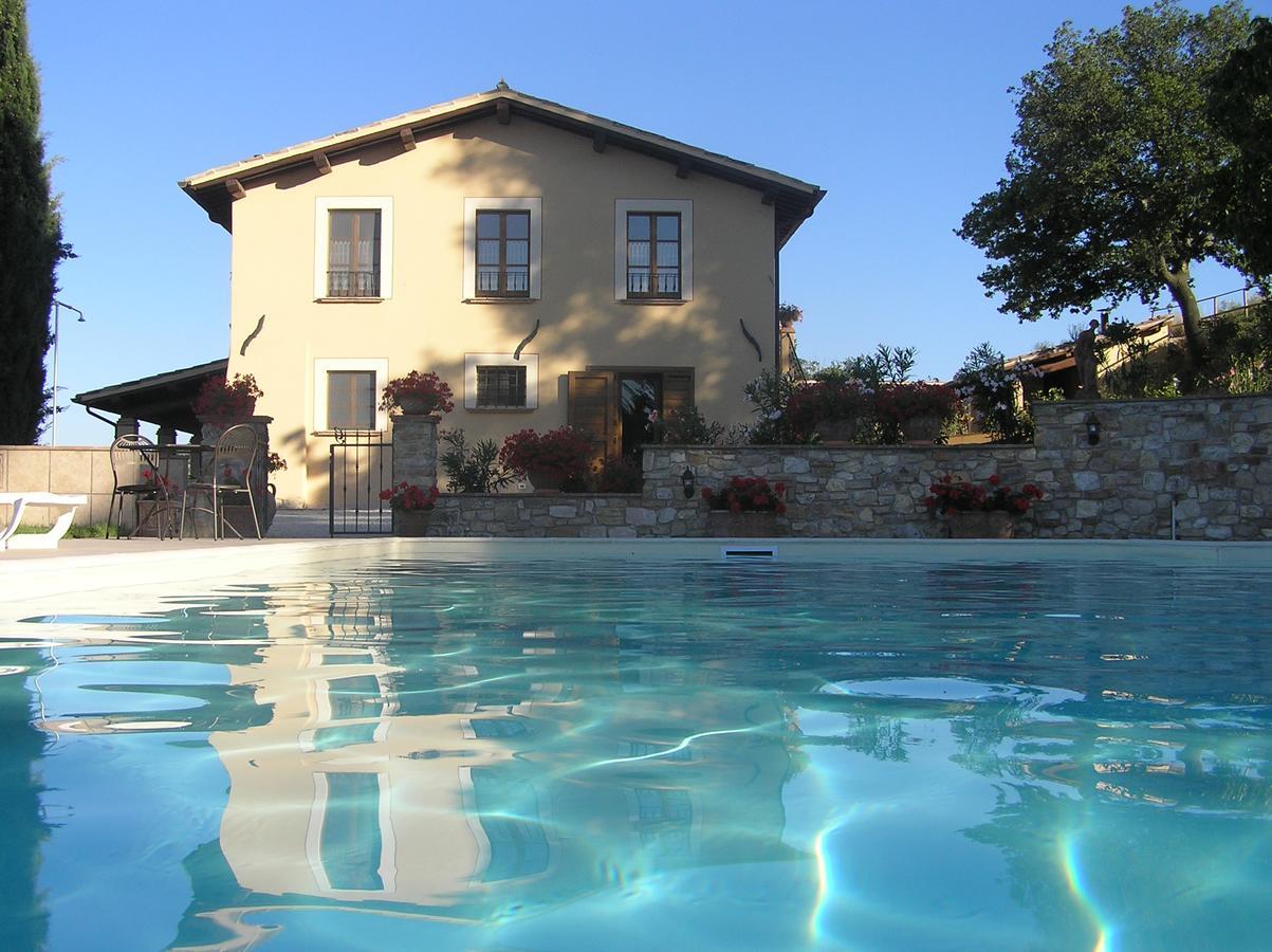 Genius Loci Country Inn Bevagna Bagian luar foto