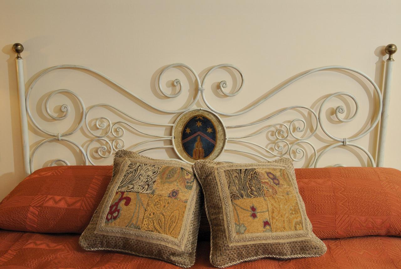 Genius Loci Country Inn Bevagna Bagian luar foto