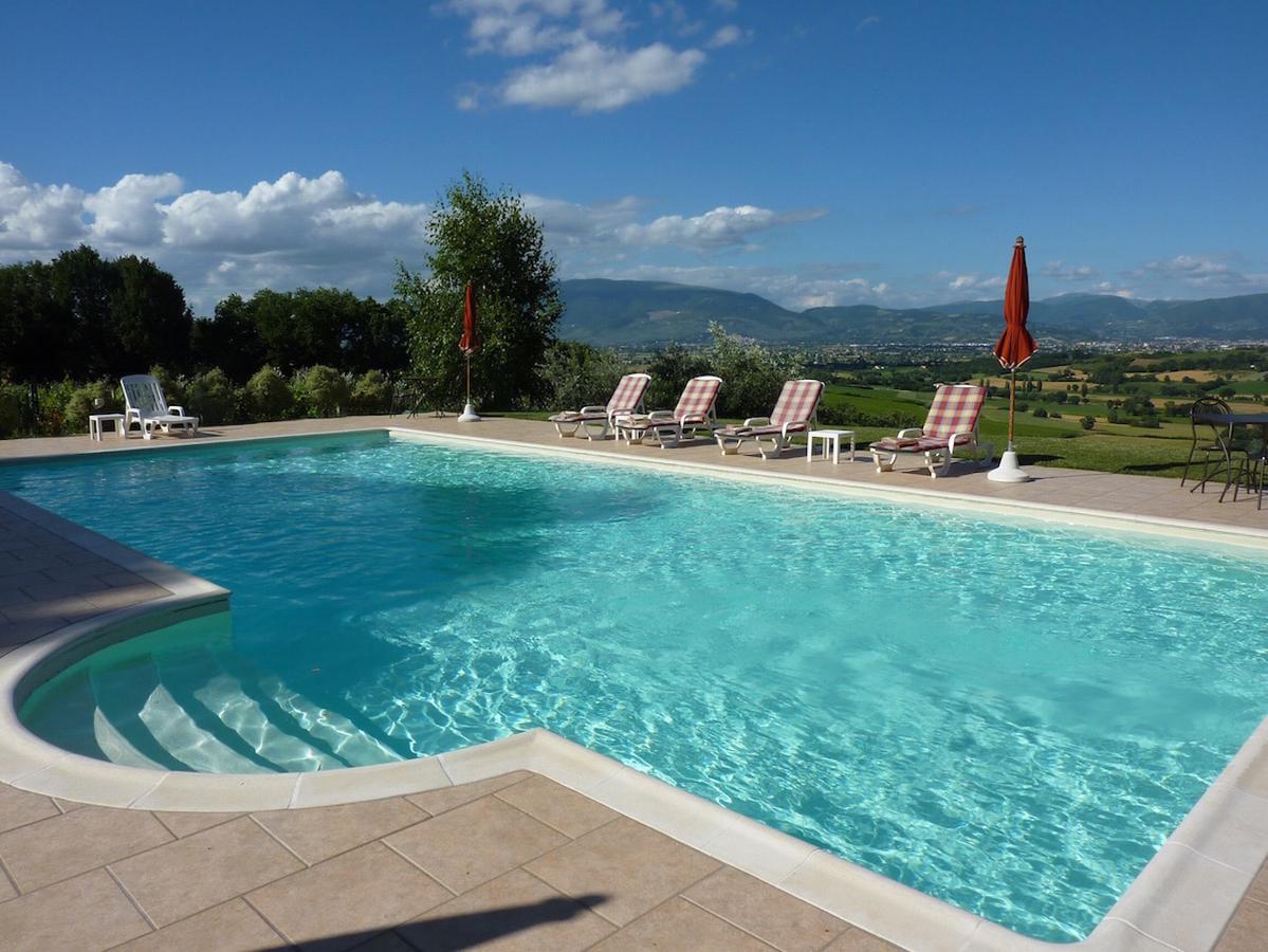 Genius Loci Country Inn Bevagna Bagian luar foto