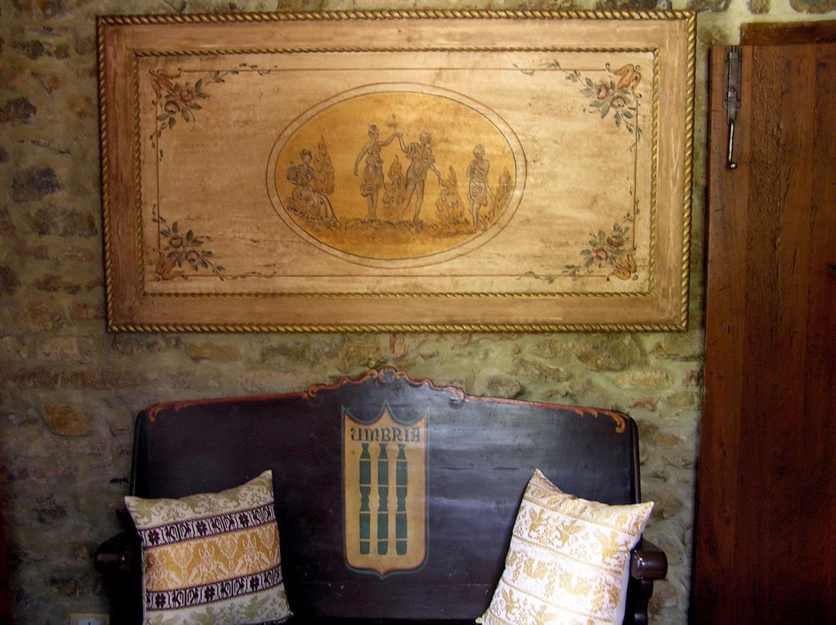 Genius Loci Country Inn Bevagna Bagian luar foto