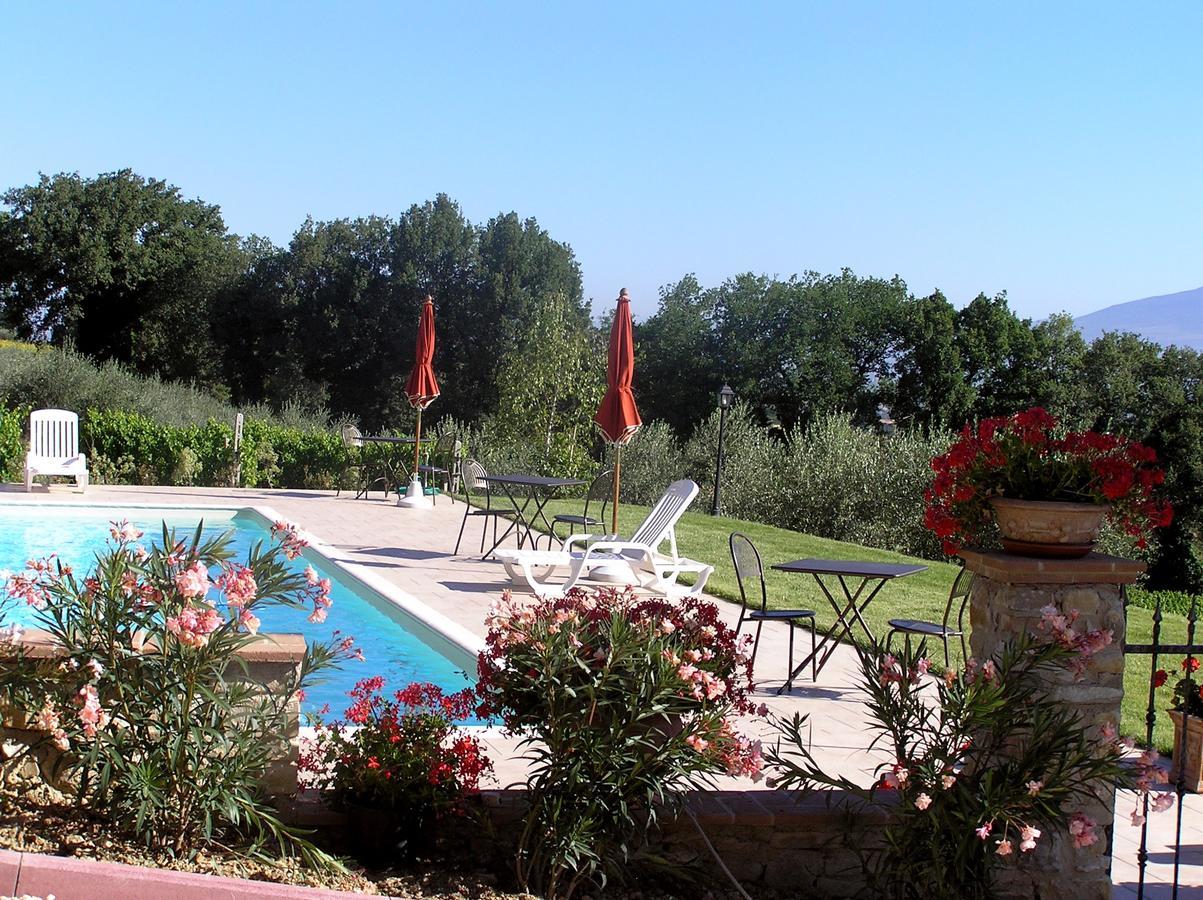 Genius Loci Country Inn Bevagna Bagian luar foto