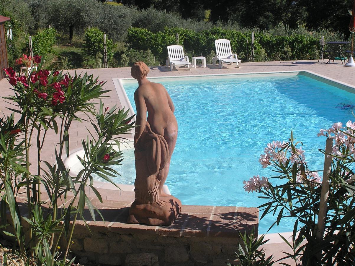 Genius Loci Country Inn Bevagna Bagian luar foto